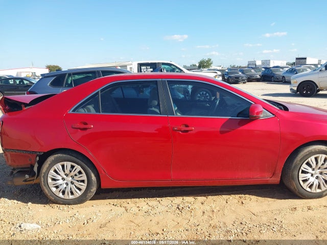 46134026 :رقم المزاد ، 4T1BF1FK1EU760889 vin ، 2014 Toyota Camry L مزاد بيع