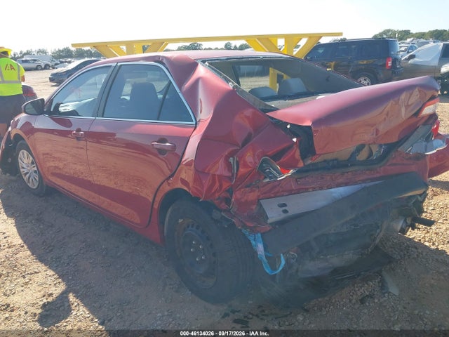 46134026 :رقم المزاد ، 4T1BF1FK1EU760889 vin ، 2014 Toyota Camry L مزاد بيع