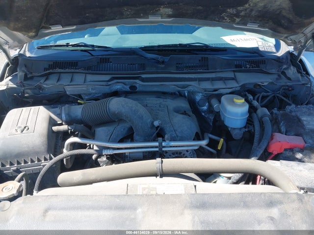 46134029 :رقم المزاد ، 3C63R3GT0FG708233 vin ، 2015 Ram 3500 Tradesman مزاد بيع