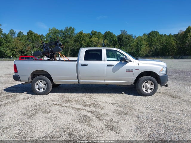 46134029 :رقم المزاد ، 3C63R3GT0FG708233 vin ، 2015 Ram 3500 Tradesman مزاد بيع