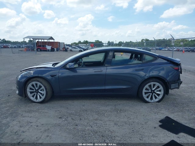 Tesla Model 3 Rear-wheel Drive 2022 5YJ3E1EA7NF329311 Image 12