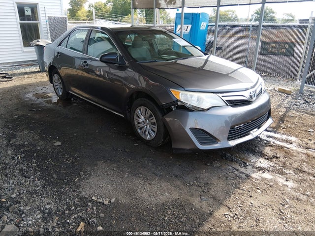 2014 Toyota Camry Le მანქანა იყიდება აუქციონზე, vin: 4T4BF1FK0ER437312, აუქციონის ნომერი: 46134052