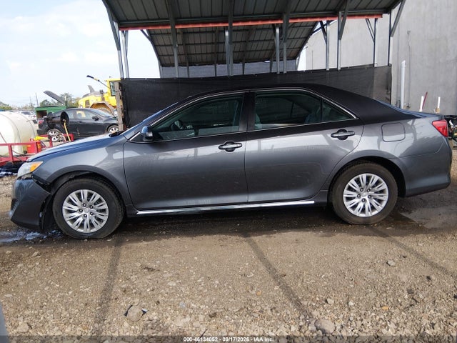 2014 Toyota Camry Le მანქანა იყიდება აუქციონზე, vin: 4T4BF1FK0ER437312, აუქციონის ნომერი: 46134052