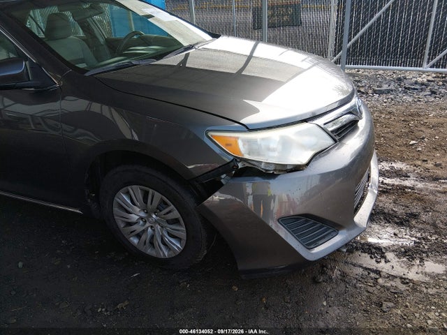 2014 Toyota Camry Le მანქანა იყიდება აუქციონზე, vin: 4T4BF1FK0ER437312, აუქციონის ნომერი: 46134052