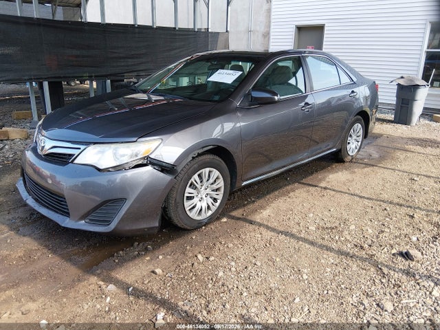 2014 Toyota Camry Le მანქანა იყიდება აუქციონზე, vin: 4T4BF1FK0ER437312, აუქციონის ნომერი: 46134052