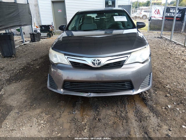 2014 Toyota Camry Le მანქანა იყიდება აუქციონზე, vin: 4T4BF1FK0ER437312, აუქციონის ნომერი: 46134052
