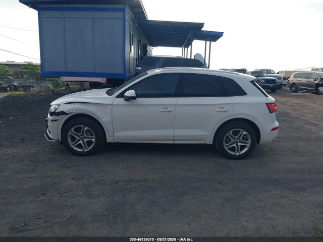 46134070 :رقم المزاد ، WA1ANAFY6J2213446 vin ، 2018 Audi Q5 2.0t Premium/2.0t Tech Premium مزاد بيع