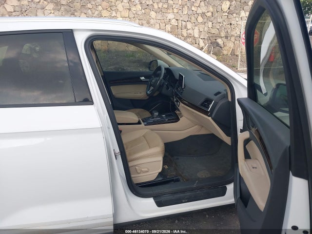 46134070 :رقم المزاد ، WA1ANAFY6J2213446 vin ، 2018 Audi Q5 2.0t Premium/2.0t Tech Premium مزاد بيع