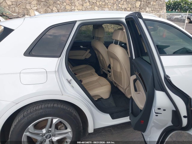 46134070 :رقم المزاد ، WA1ANAFY6J2213446 vin ، 2018 Audi Q5 2.0t Premium/2.0t Tech Premium مزاد بيع
