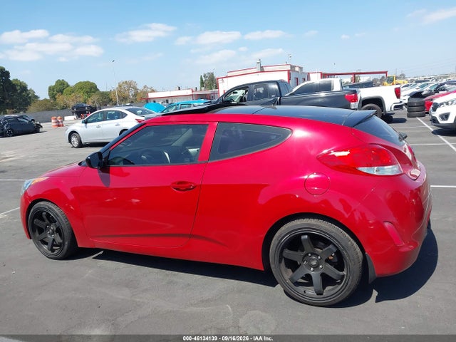 Продажа на аукционе авто 2013 Hyundai Veloster Base W/gray, vin: KMHTC6AD7DU157284, номер лота: 46134139