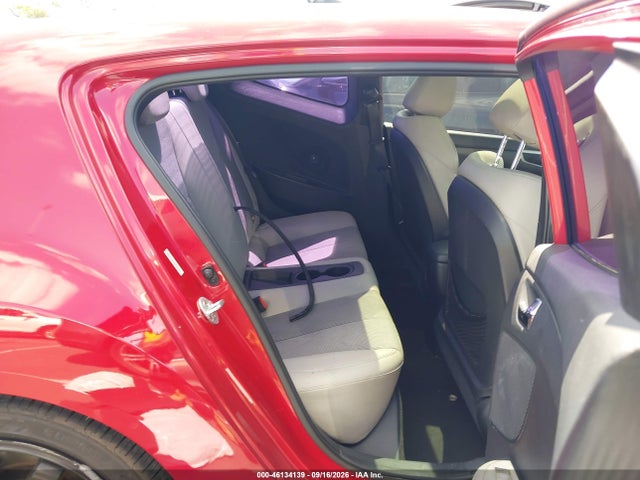 Продажа на аукционе авто 2013 Hyundai Veloster Base W/gray, vin: KMHTC6AD7DU157284, номер лота: 46134139