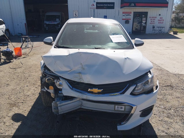 1G1JD5SH0J4105620 Chevrolet Sonic Lt Auto