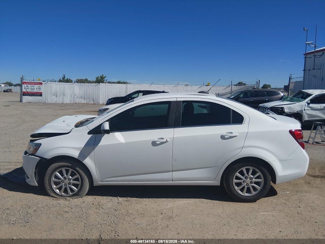 1G1JD5SH0J4105620 Chevrolet Sonic Lt Auto