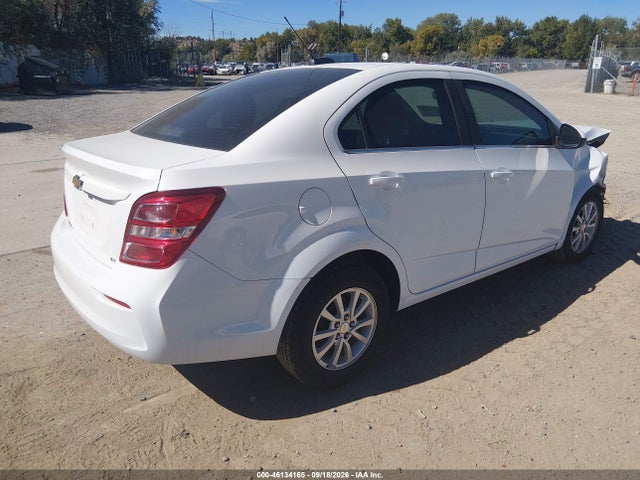 1G1JD5SH0J4105620 Chevrolet Sonic Lt Auto