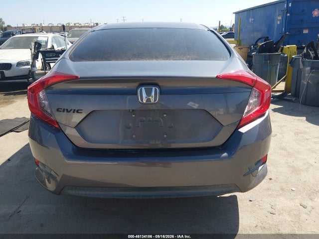 Продажа на аукционе авто 2017 Honda Civic Lx, vin: 2HGFC2F50HH565907, номер лота: 46134186