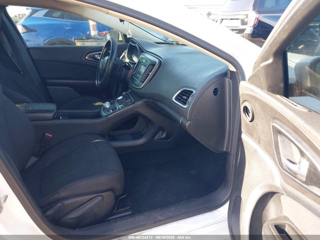 Продажа на аукционе авто 2016 Chrysler 200 Limited, vin: 1C3CCCABXGN140936, номер лота: 46134213