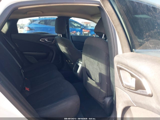 Продажа на аукционе авто 2016 Chrysler 200 Limited, vin: 1C3CCCABXGN140936, номер лота: 46134213
