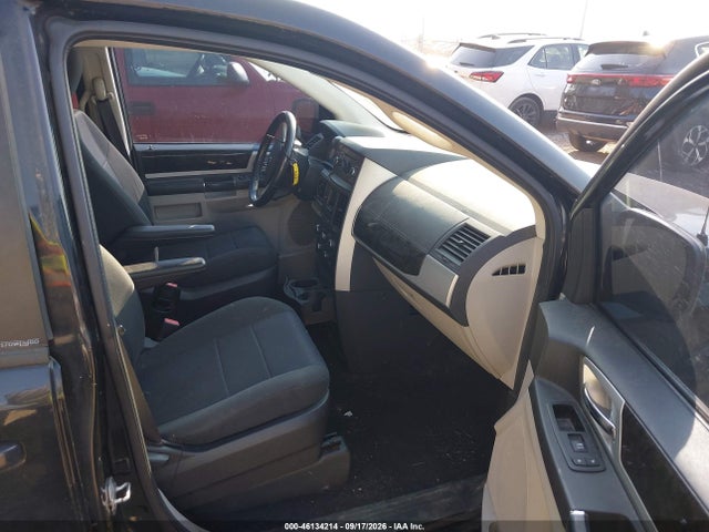 46134214 :رقم المزاد ، 2D4RN5D16AR114331 vin ، 2010 Dodge Grand Caravan Sxt مزاد بيع
