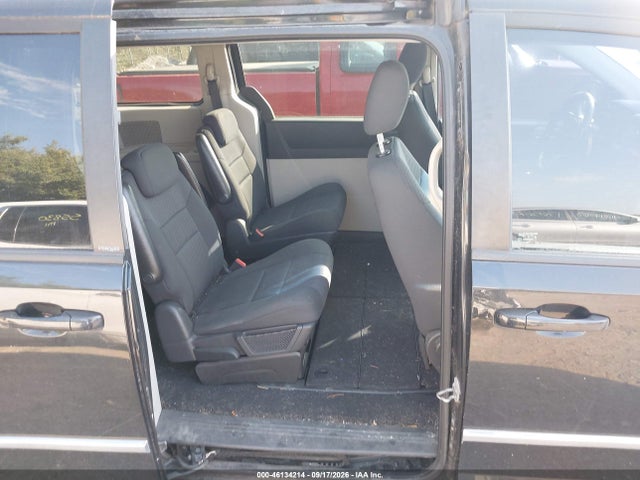 46134214 :رقم المزاد ، 2D4RN5D16AR114331 vin ، 2010 Dodge Grand Caravan Sxt مزاد بيع