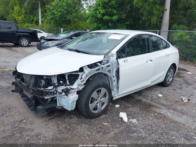 Продажа на аукционе авто 2018 Chevrolet Cruze Ls Auto, vin: 1G1BC5SM9J7189469, номер лота: 46134253