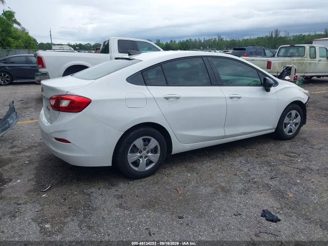 Продажа на аукционе авто 2018 Chevrolet Cruze Ls Auto, vin: 1G1BC5SM9J7189469, номер лота: 46134253