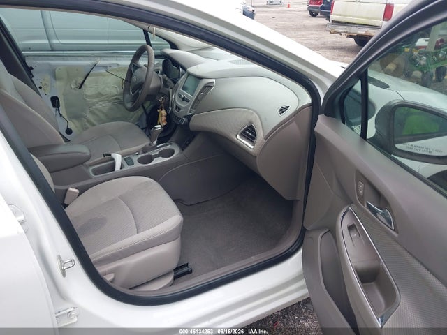 Продажа на аукционе авто 2018 Chevrolet Cruze Ls Auto, vin: 1G1BC5SM9J7189469, номер лота: 46134253