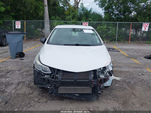 Продажа на аукционе авто 2018 Chevrolet Cruze Ls Auto, vin: 1G1BC5SM9J7189469, номер лота: 46134253