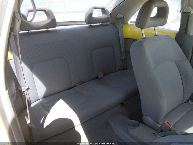 1999 Volkswagen New Beetle Gls მანქანა იყიდება აუქციონზე, vin: 3VWCC21CXXM405456, აუქციონის ნომერი: 46134257