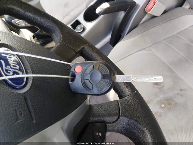 2015 Ford Escape Se მანქანა იყიდება აუქციონზე, vin: 1FMCU9G91FUA65141, აუქციონის ნომერი: 46134274