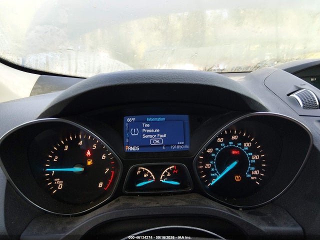 2015 Ford Escape Se მანქანა იყიდება აუქციონზე, vin: 1FMCU9G91FUA65141, აუქციონის ნომერი: 46134274