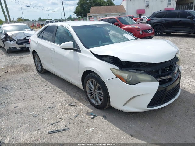 46134283 :رقم المزاد ، 4T1BF1FK0GU185221 vin ، 2016 Toyota Camry Se مزاد بيع