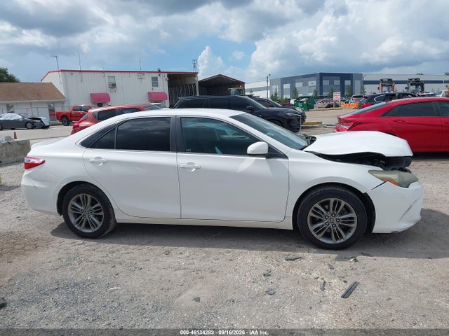 46134283 :رقم المزاد ، 4T1BF1FK0GU185221 vin ، 2016 Toyota Camry Se مزاد بيع