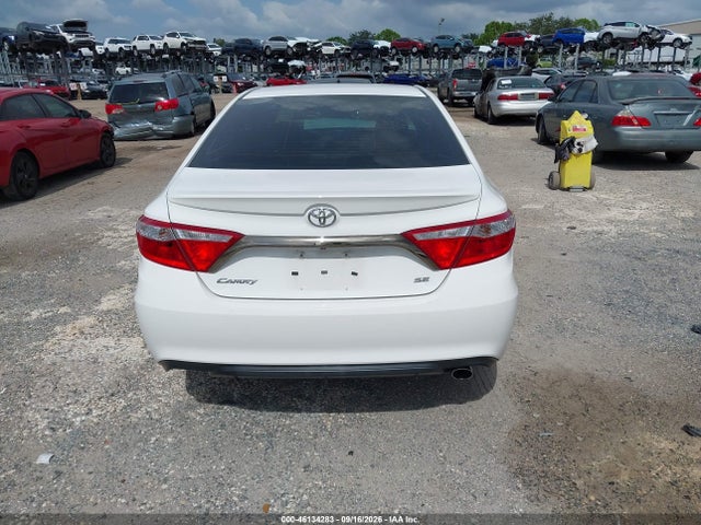 46134283 :رقم المزاد ، 4T1BF1FK0GU185221 vin ، 2016 Toyota Camry Se مزاد بيع