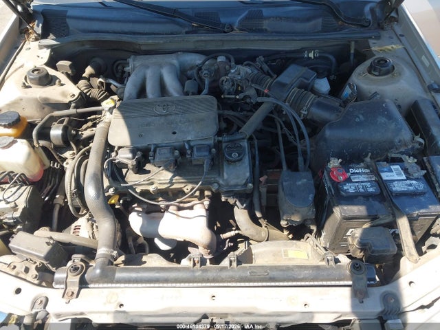46134379 :رقم المزاد ، 4T1BF28K0YU945345 vin ، 2000 Toyota Camry Le V6 مزاد بيع