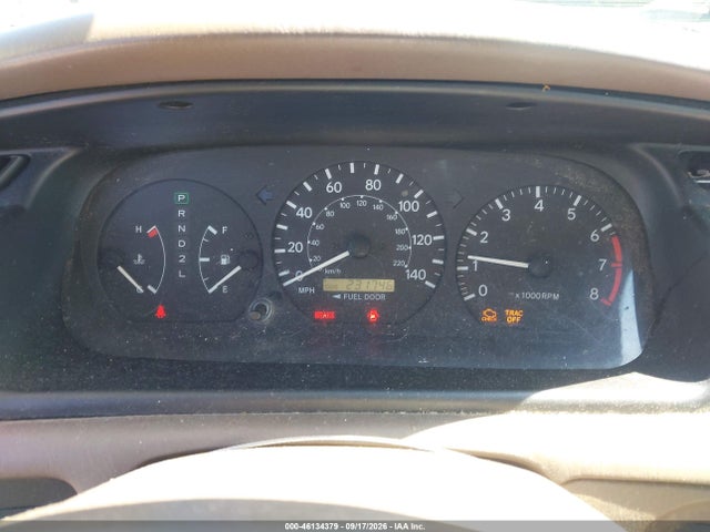 46134379 :رقم المزاد ، 4T1BF28K0YU945345 vin ، 2000 Toyota Camry Le V6 مزاد بيع