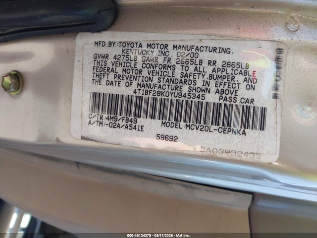 46134379 :رقم المزاد ، 4T1BF28K0YU945345 vin ، 2000 Toyota Camry Le V6 مزاد بيع