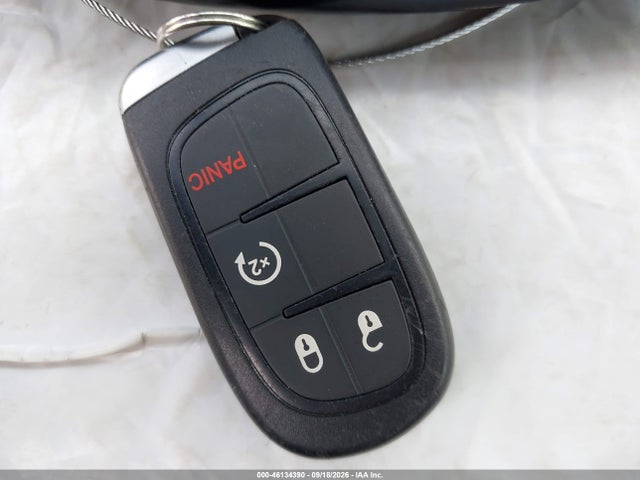 46134390 :رقم المزاد ، 1C4PJMLB2LD580218 vin ، 2020 Jeep Cherokee Latitude Plus 4x4 مزاد بيع