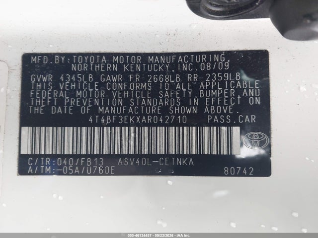 46134457 :رقم المزاد ، 4T4BF3EKXAR042710 vin ، 2010 Toyota Camry Le مزاد بيع