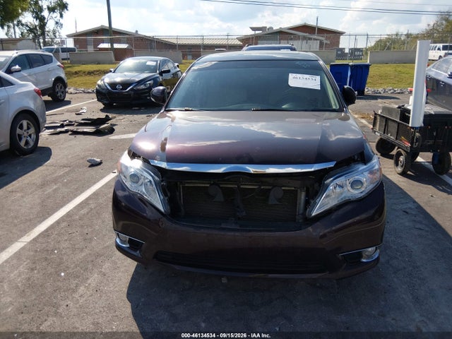 46134534 :رقم المزاد ، 4T1BK3DB3BU432816 vin ، 2011 Toyota Avalon Limited مزاد بيع