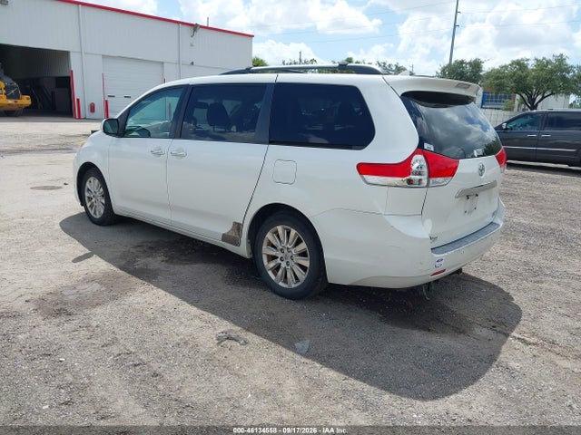 2011 Toyota Sienna Limited მანქანა იყიდება აუქციონზე, vin: 5TDDK3DC4BS019264, აუქციონის ნომერი: 46134558