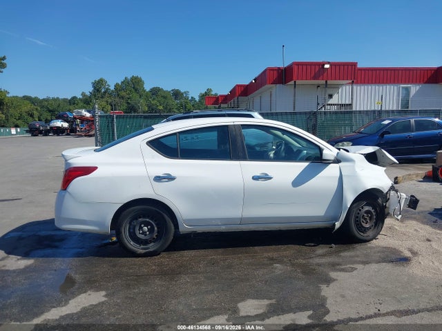 Продаж на аукціоні авто 2017 Nissan Versa 1.6 Sv, vin: 3N1CN7AP7HK421966, номер лоту: 46134568