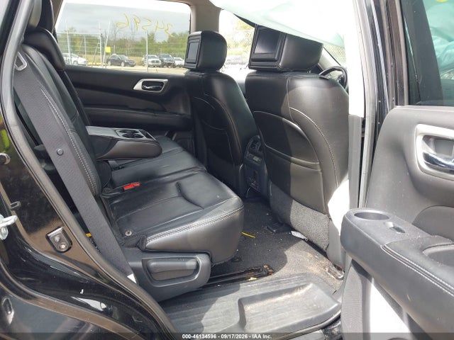 5N1AR2MM2EC643373 Nissan Pathfinder Platinum