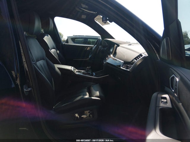 46134597 :رقم المزاد ، 5UXJU4C02M9G59289 vin ، 2021 Bmw X5 M50i مزاد بيع