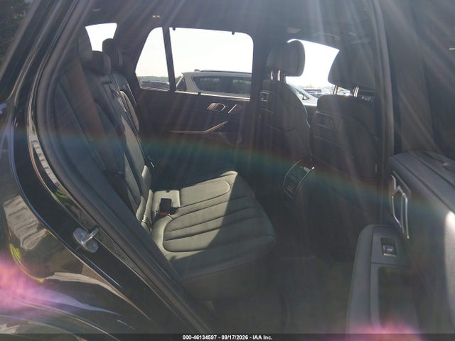 46134597 :رقم المزاد ، 5UXJU4C02M9G59289 vin ، 2021 Bmw X5 M50i مزاد بيع