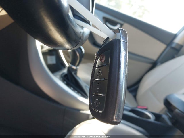 2014 Hyundai Elantra Limited მანქანა იყიდება აუქციონზე, vin: 5NPDH4AE0EH489263, აუქციონის ნომერი: 46134634