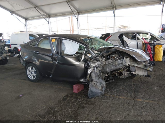 Ford FIESTA SE 2016 3FADP4BJ2GM186129 Image 13