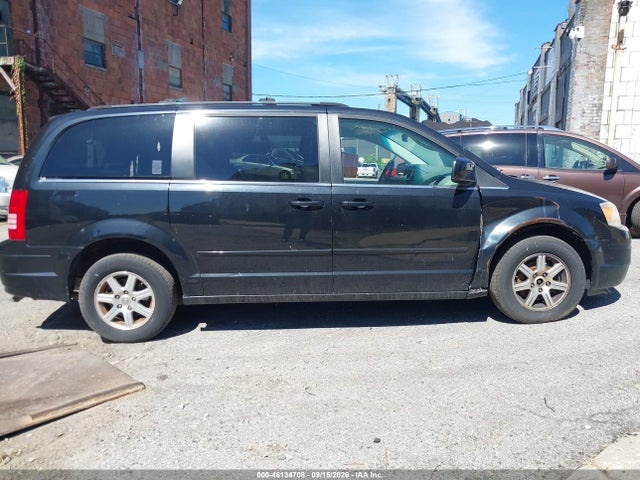 Продажа на аукционе авто 2008 Chrysler Town & Country Touring, vin: 2A8HR54P58R654063, номер лота: 46134708