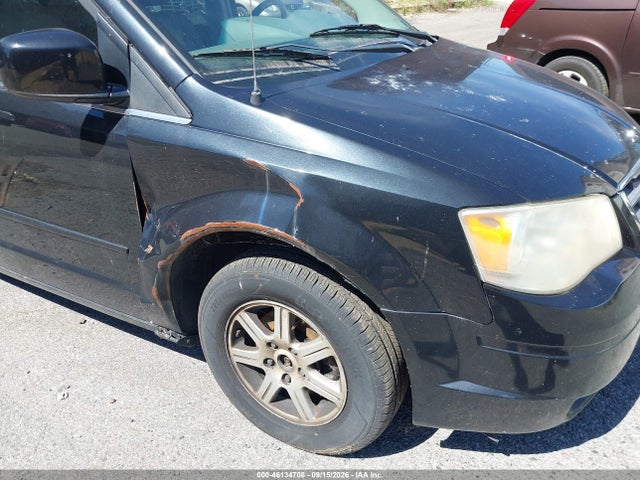 Продажа на аукционе авто 2008 Chrysler Town & Country Touring, vin: 2A8HR54P58R654063, номер лота: 46134708