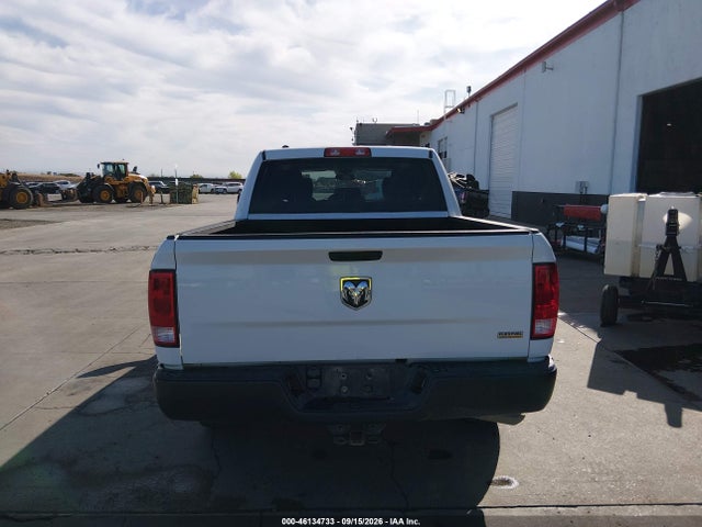2019 Ram 1500 Classic Tradesman  4x2 5'7 Box მანქანა იყიდება აუქციონზე, vin: 1C6RR6KG0KS678126, აუქციონის ნომერი: 46134733