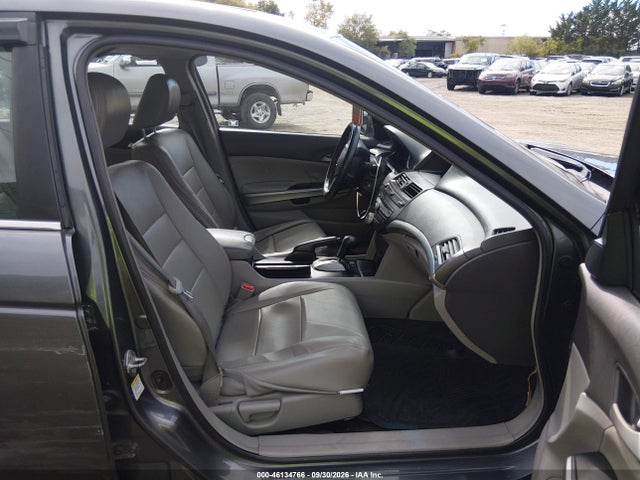 46134766 :رقم المزاد ، 1HGCP26868A013201 vin ، 2008 Honda Accord 2.4 Ex-l مزاد بيع